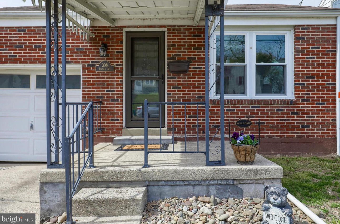 308 Lincoln Ave, Ephrata, PA 17522