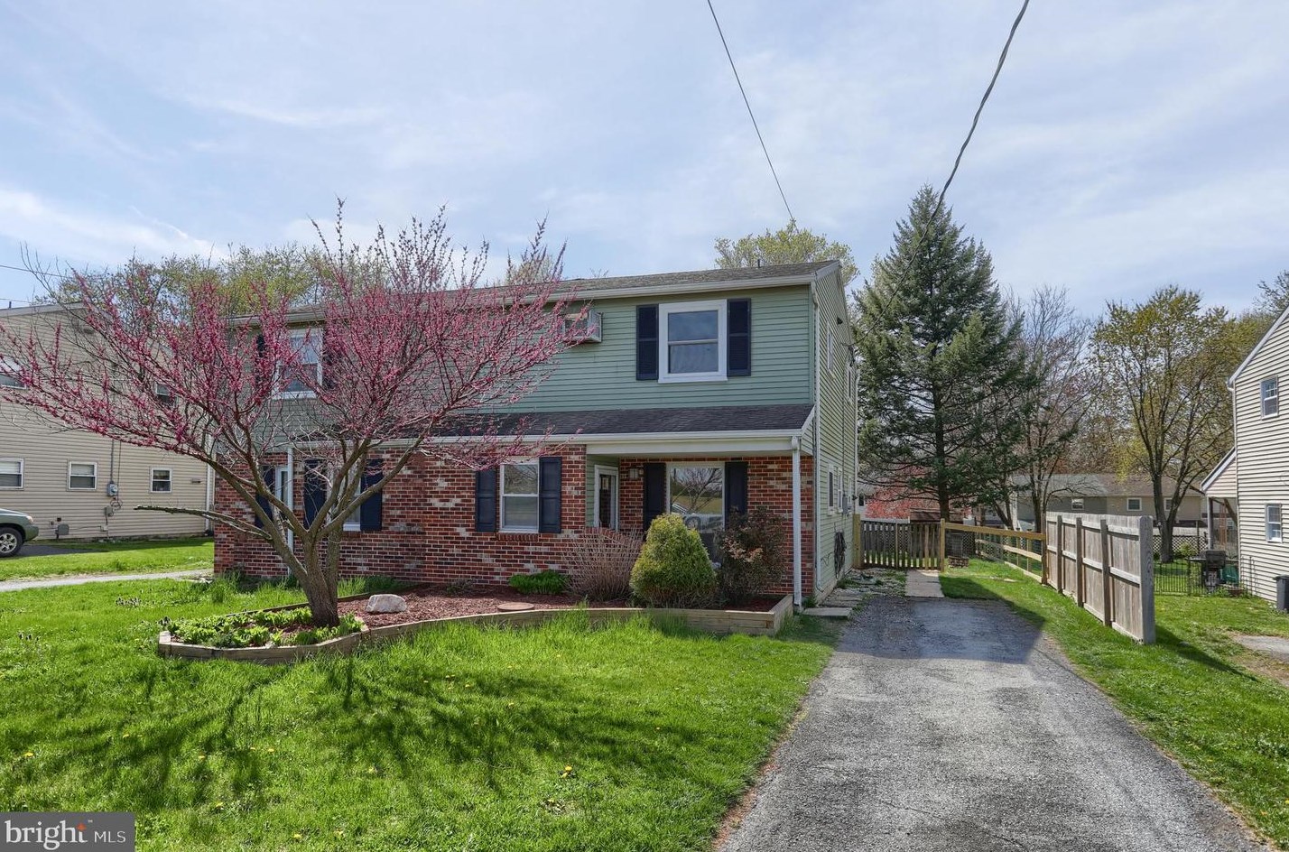142 Lefever Rd, Mount Joy, PA 17552