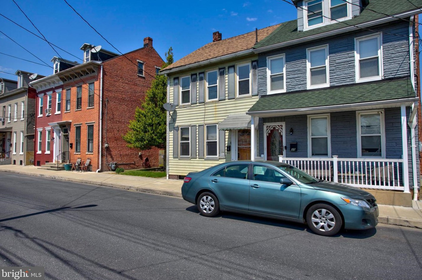 33 Bethel St, Kinderhook, PA 17512-1524