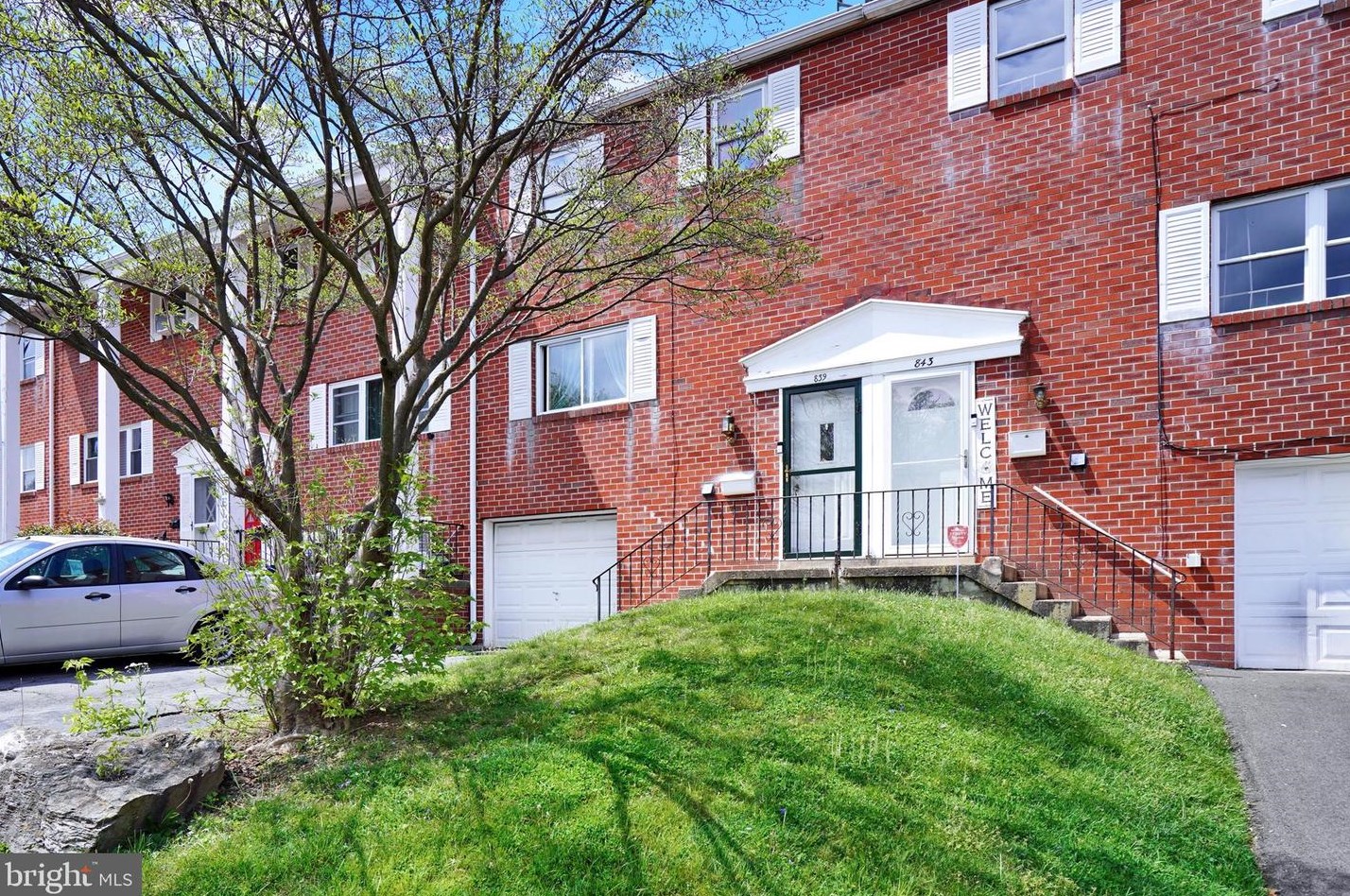 839 Hilton Dr, Lancaster, PA 17603
