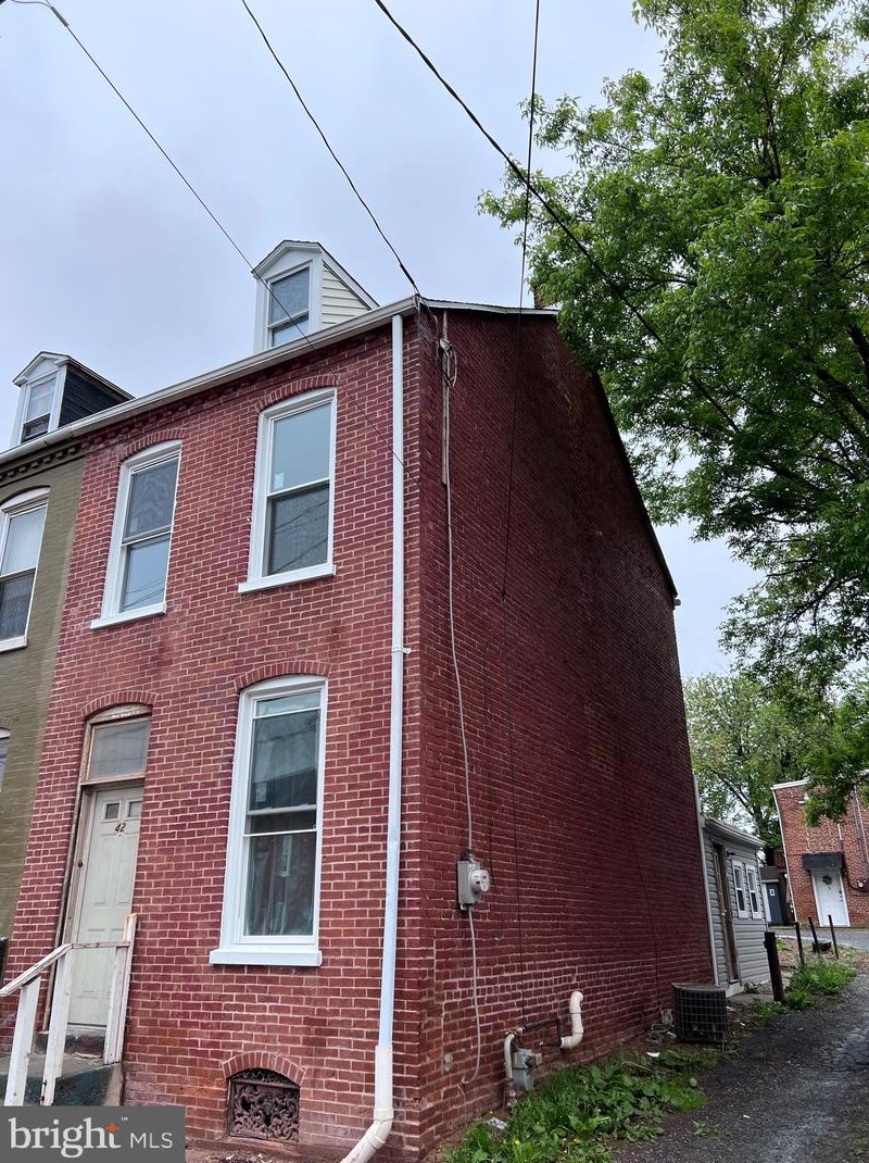 42 W Liberty St, Lancaster, PA 17603