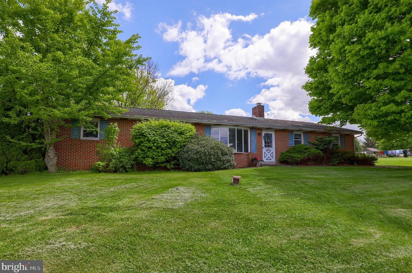 921 N State St, Ephrata, PA 17522