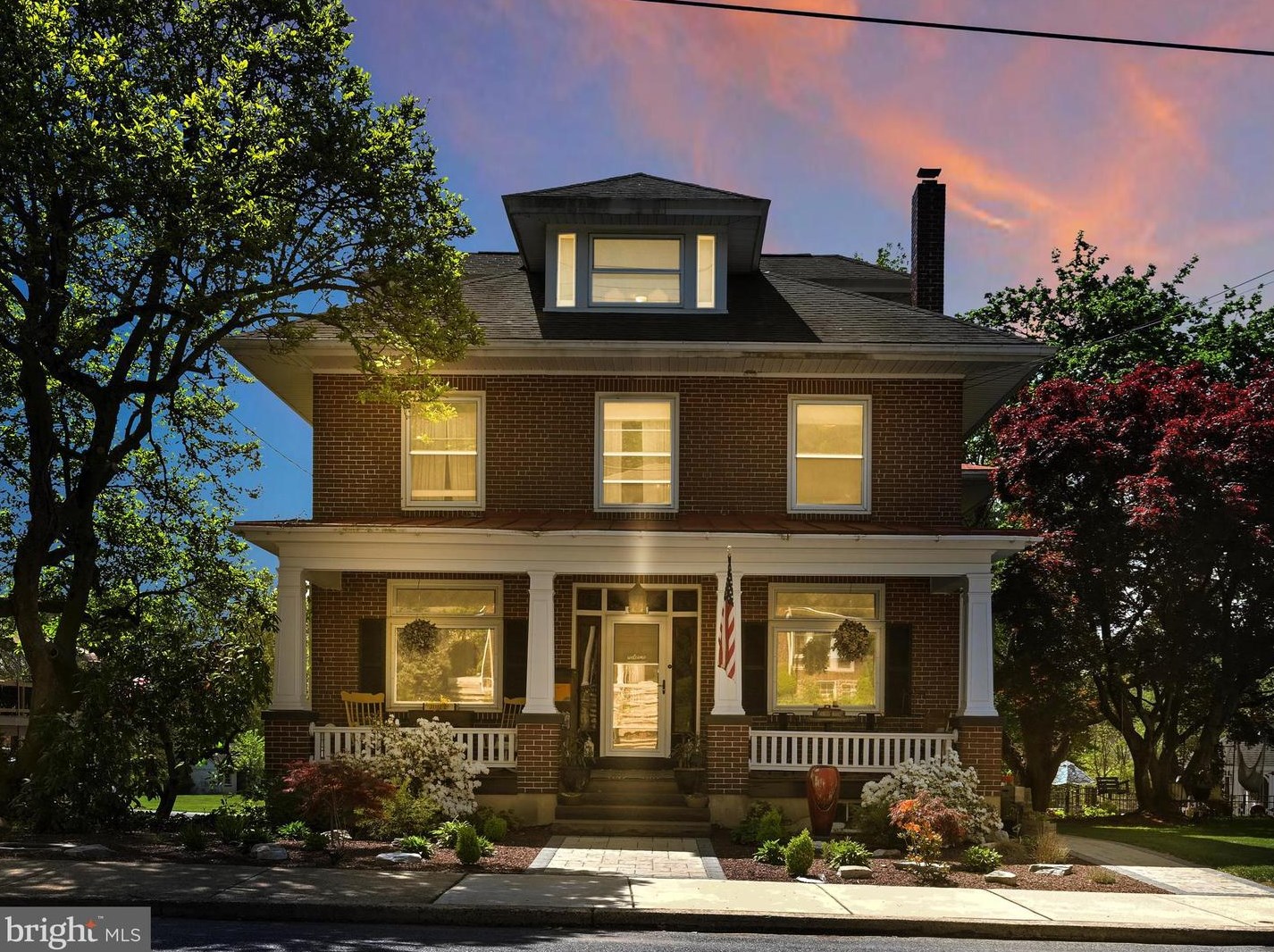 253 E Main St, Adamstown, PA 19501