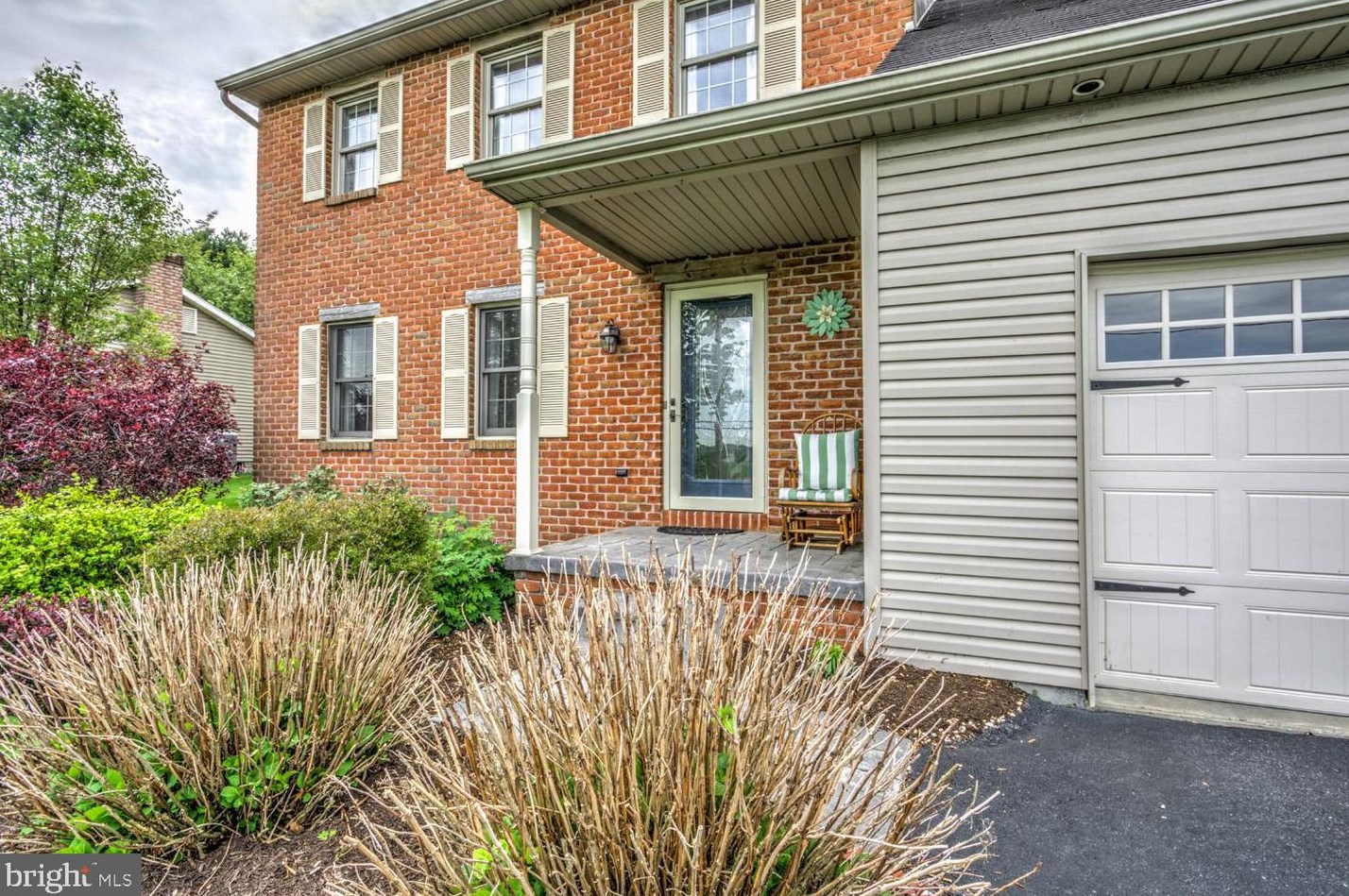 690 W Church Rd, Ephrata, PA 17522