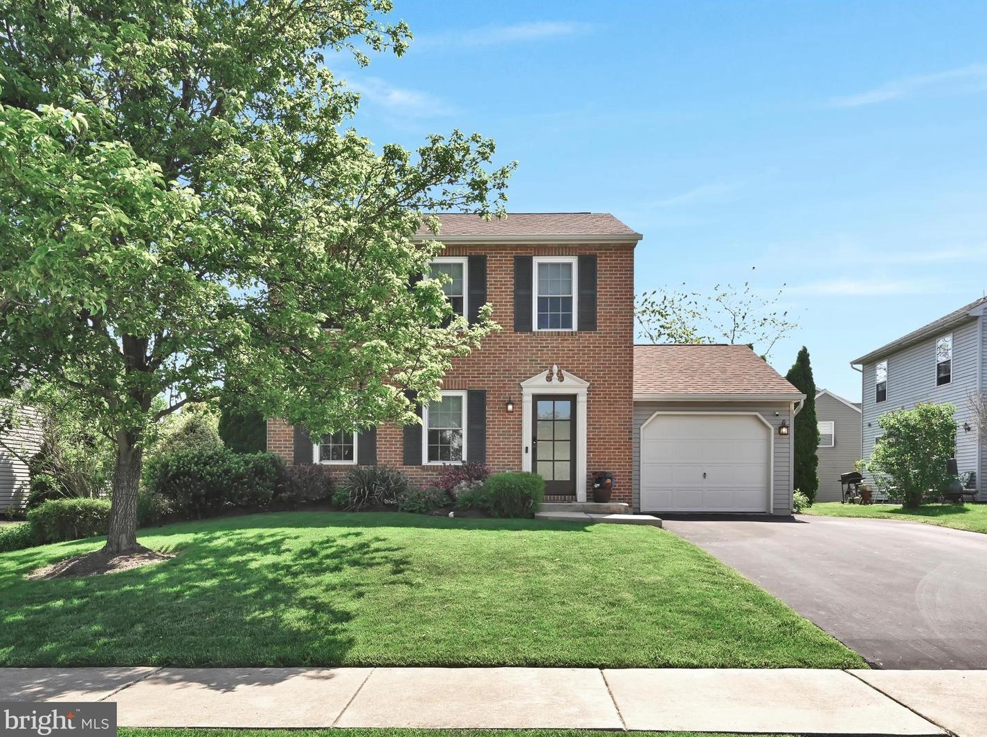300 Amanda Ct, Marietta, PA 17547