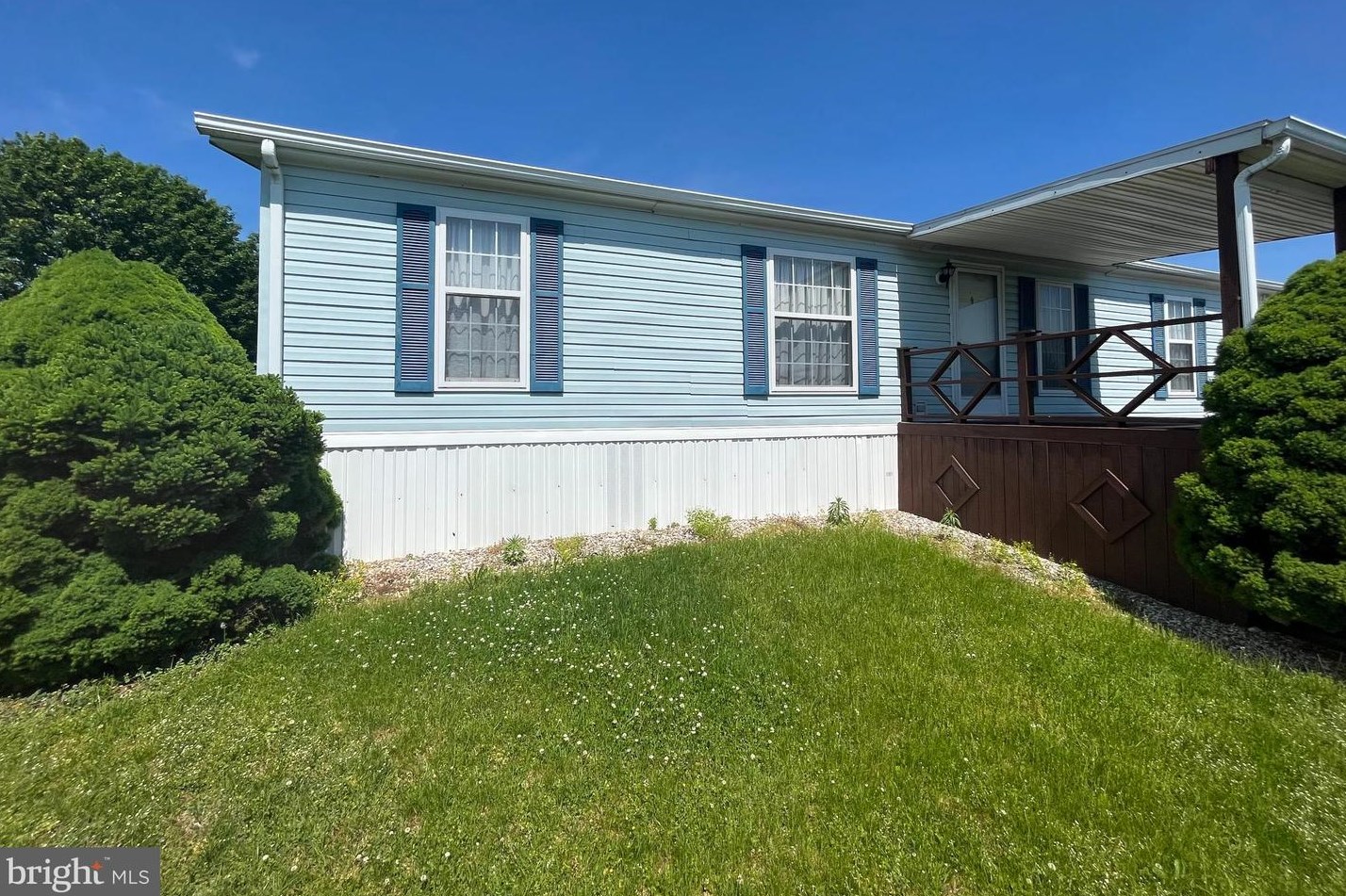 201 Fawn Meadow Crossing, Lancaster, PA 17603