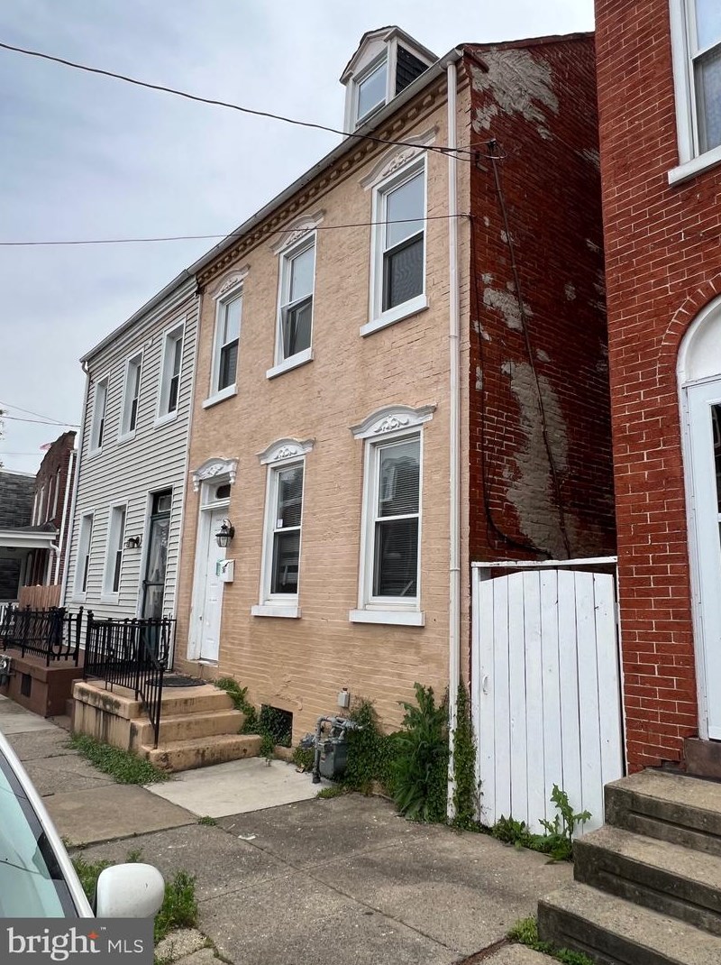 30 Caroline St, Lancaster, PA 17603
