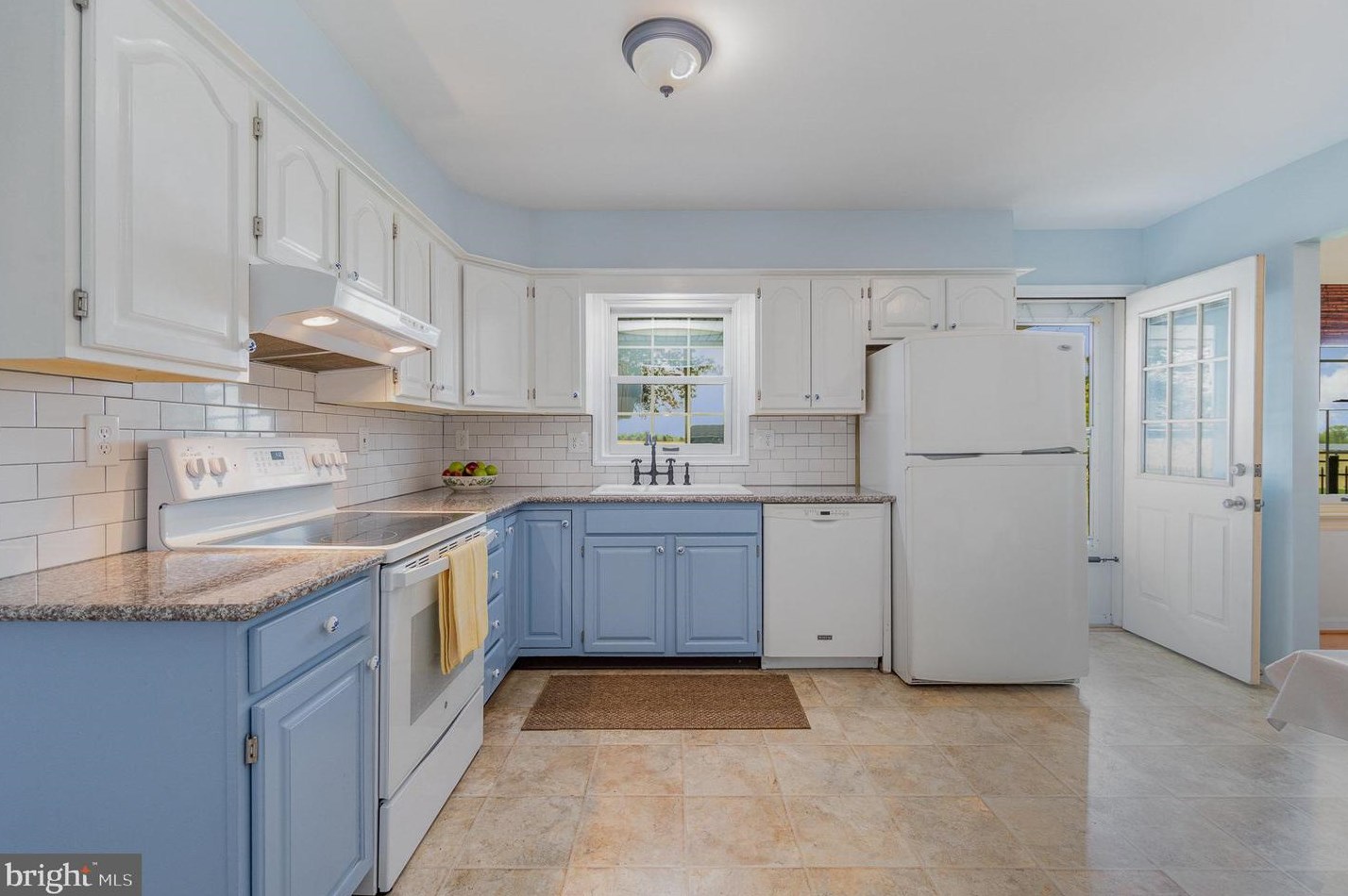 182 Northridge Dr, Landisville PA  17538-1911 exterior