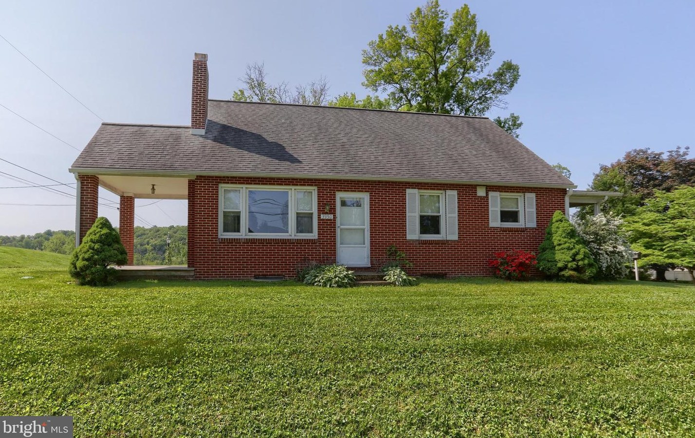 3950 Locust Grove Rd, Kinderhook, PA 17512