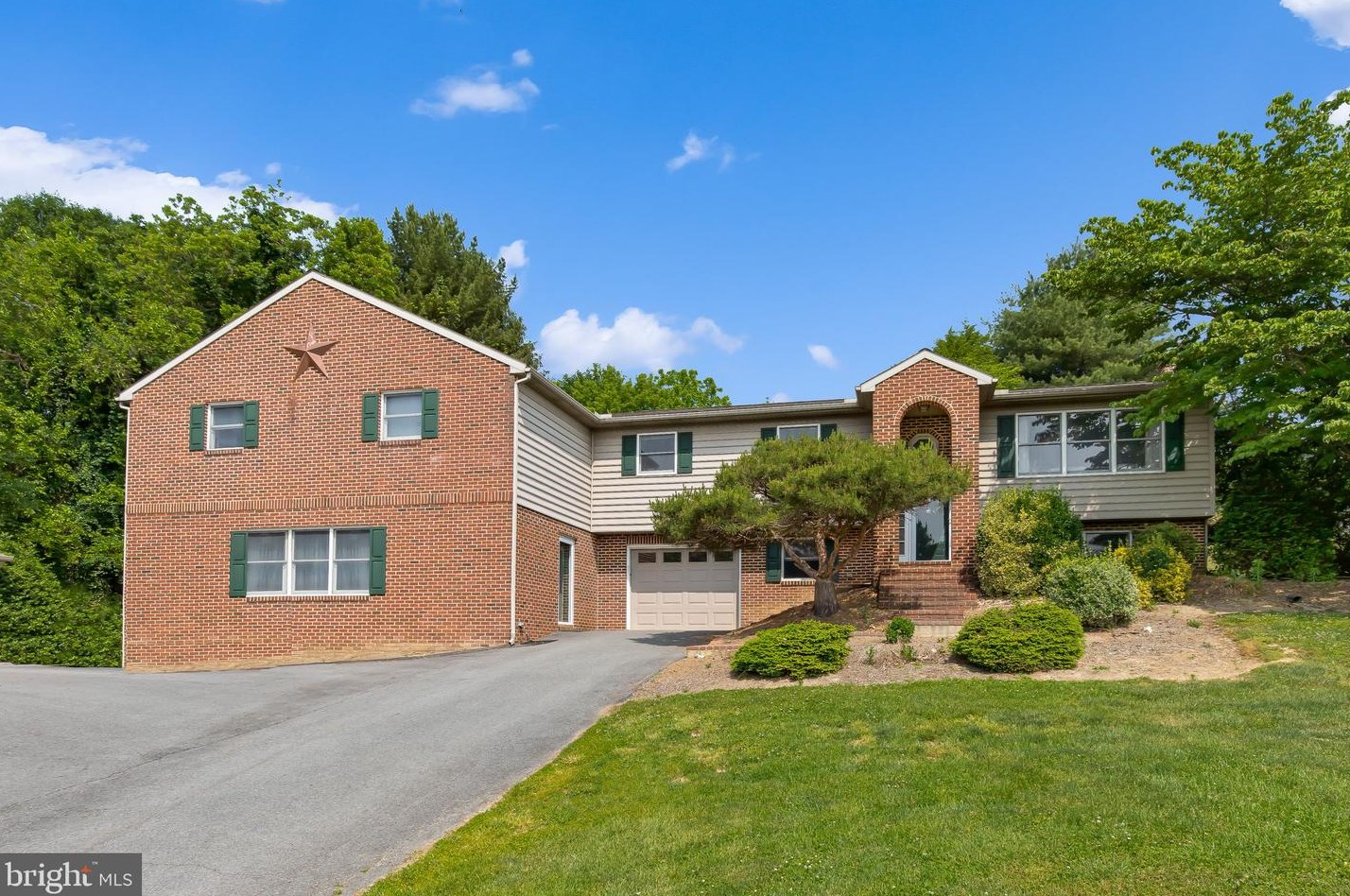 2998 Shiprock Rd, Willow, PA 17584