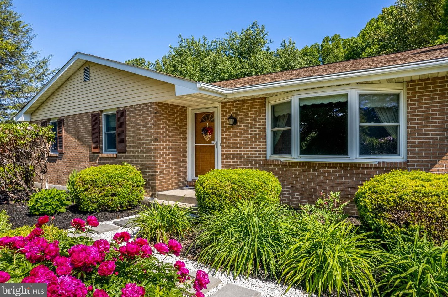 5803 Lincoln Hwy, Gap, PA 17527