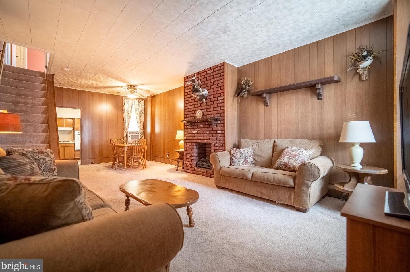 634 Fairview Ave, Kinderhook, PA 17512