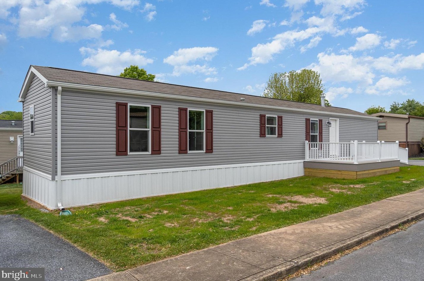 500 Mt Airy Rd #25, Schoeneck, PA 17578