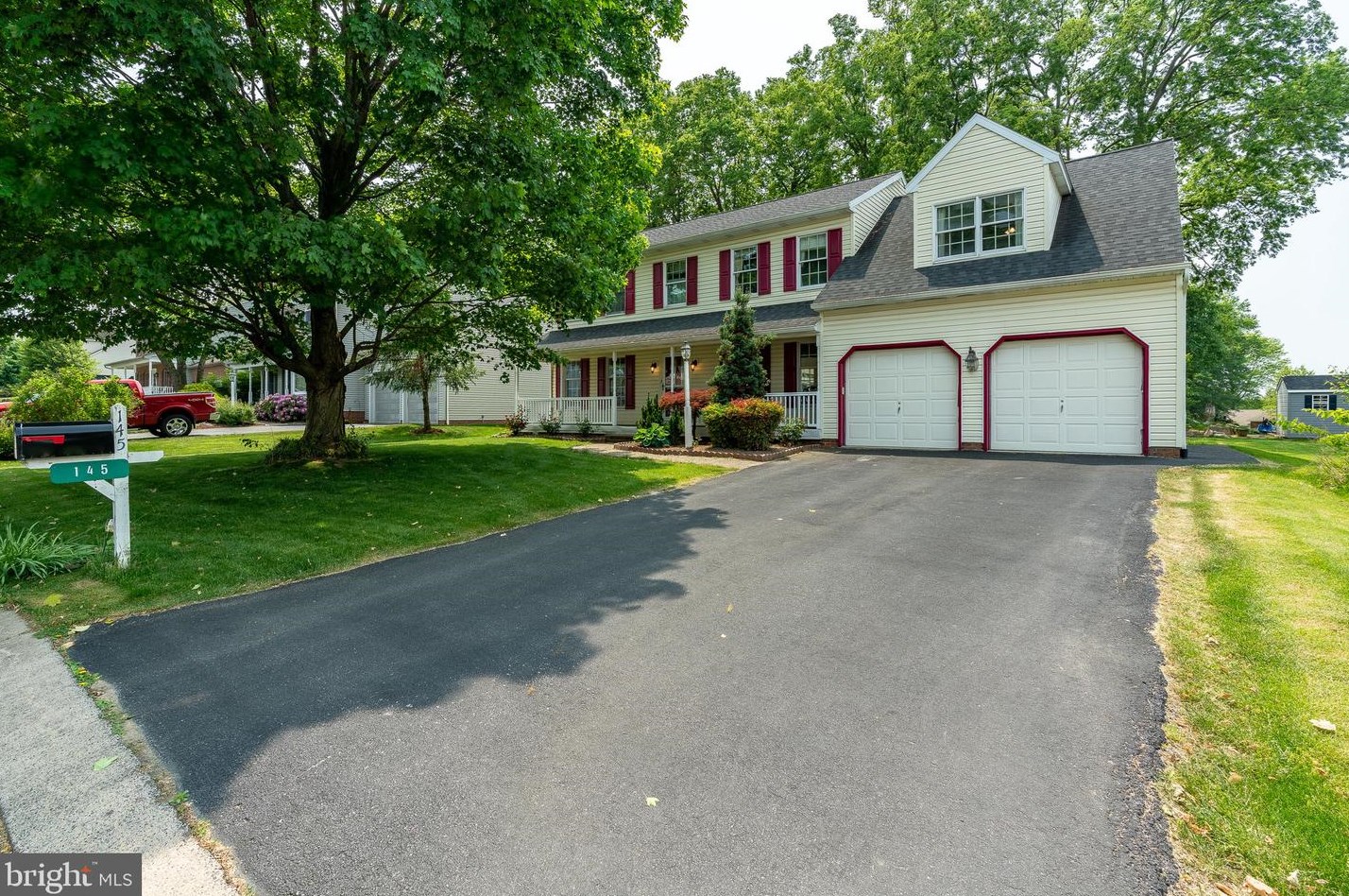 145 Strickler Run Dr, Kinderhook, PA 17512-9549