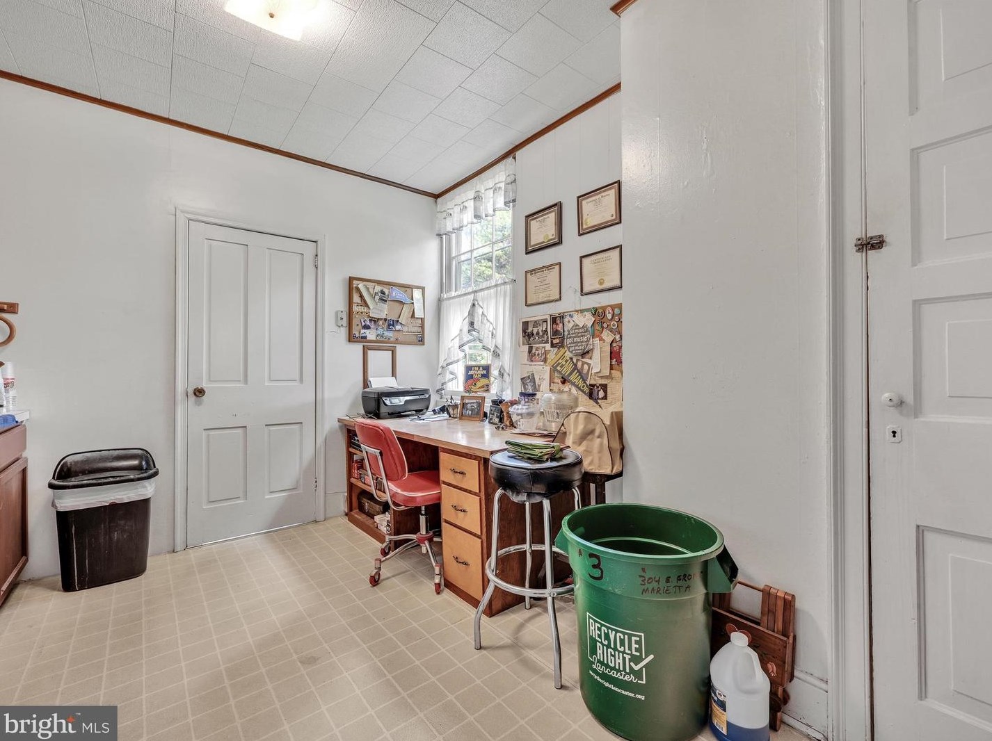 304 Front St, Marietta PA 17547-1704 exterior