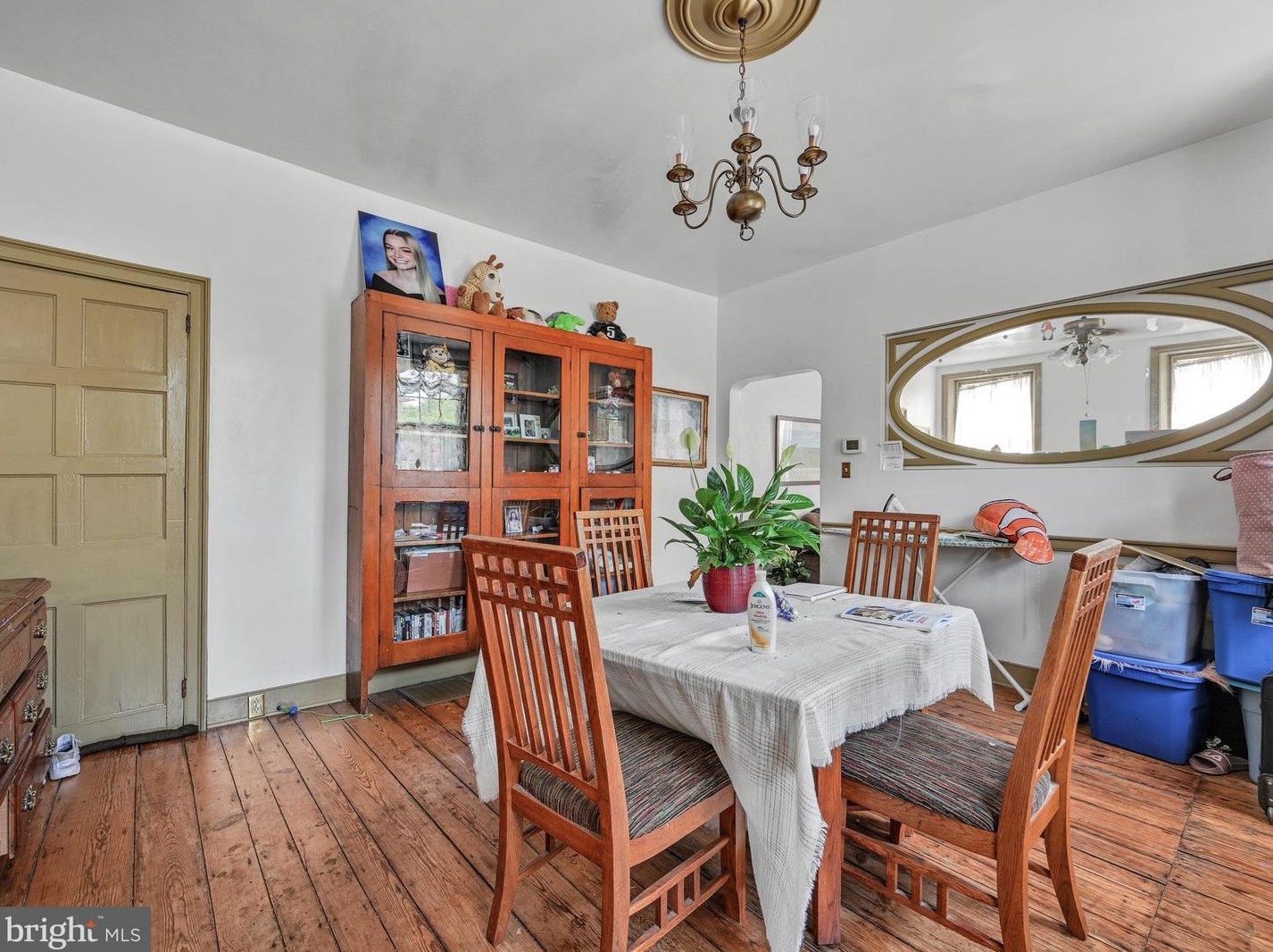 304 Front St, Marietta PA 17547-1704 exterior