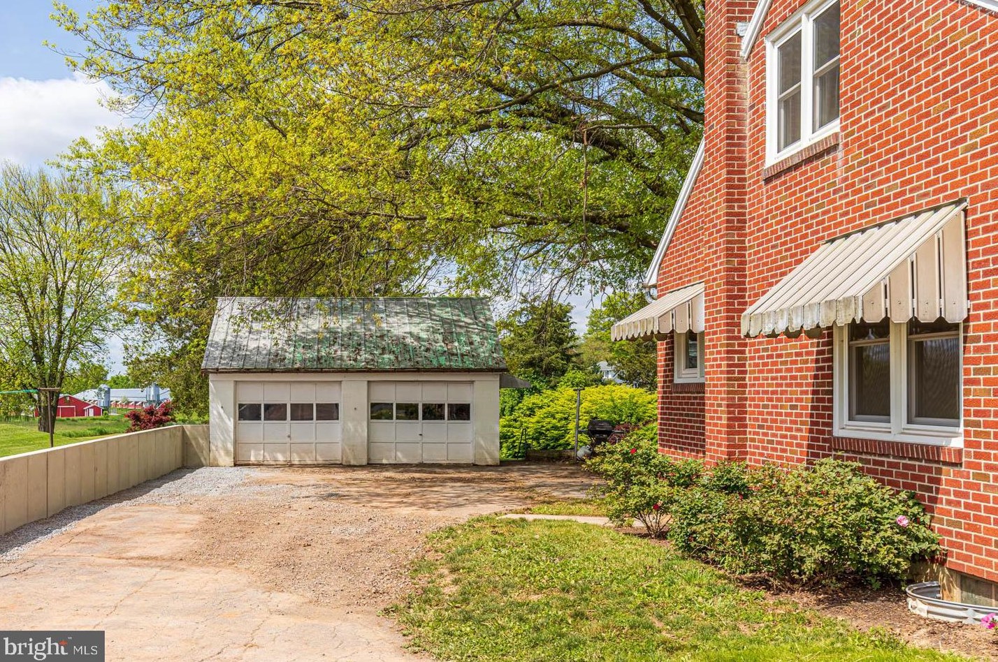 767 Glenwood Dr, Ephrata, PA 17522