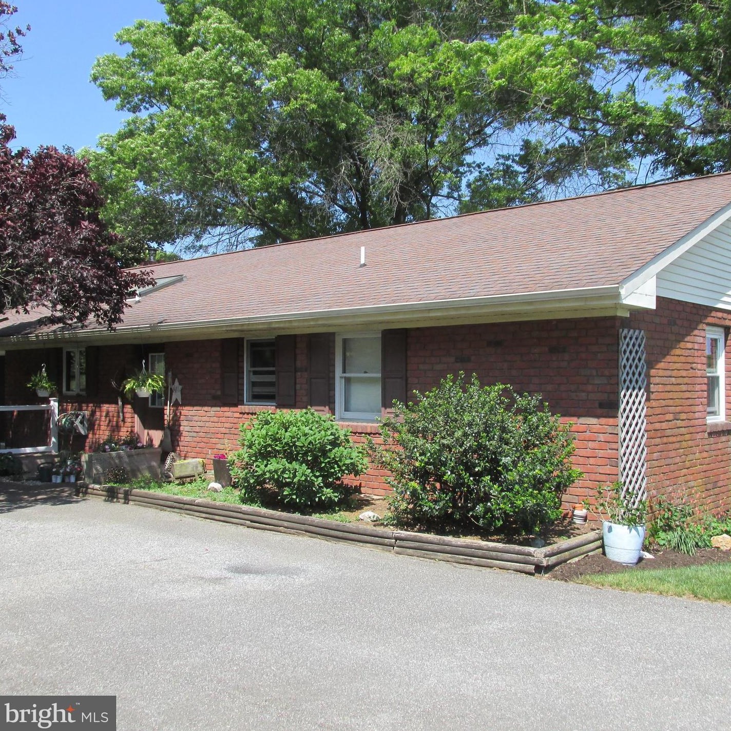 6086 Beaver Dam Rd, Beartown, PA 17555