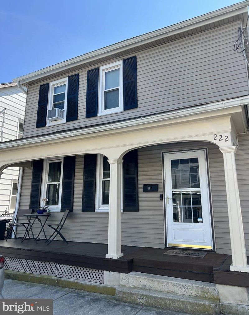 222 Magnolia St, Old Line, PA 17545