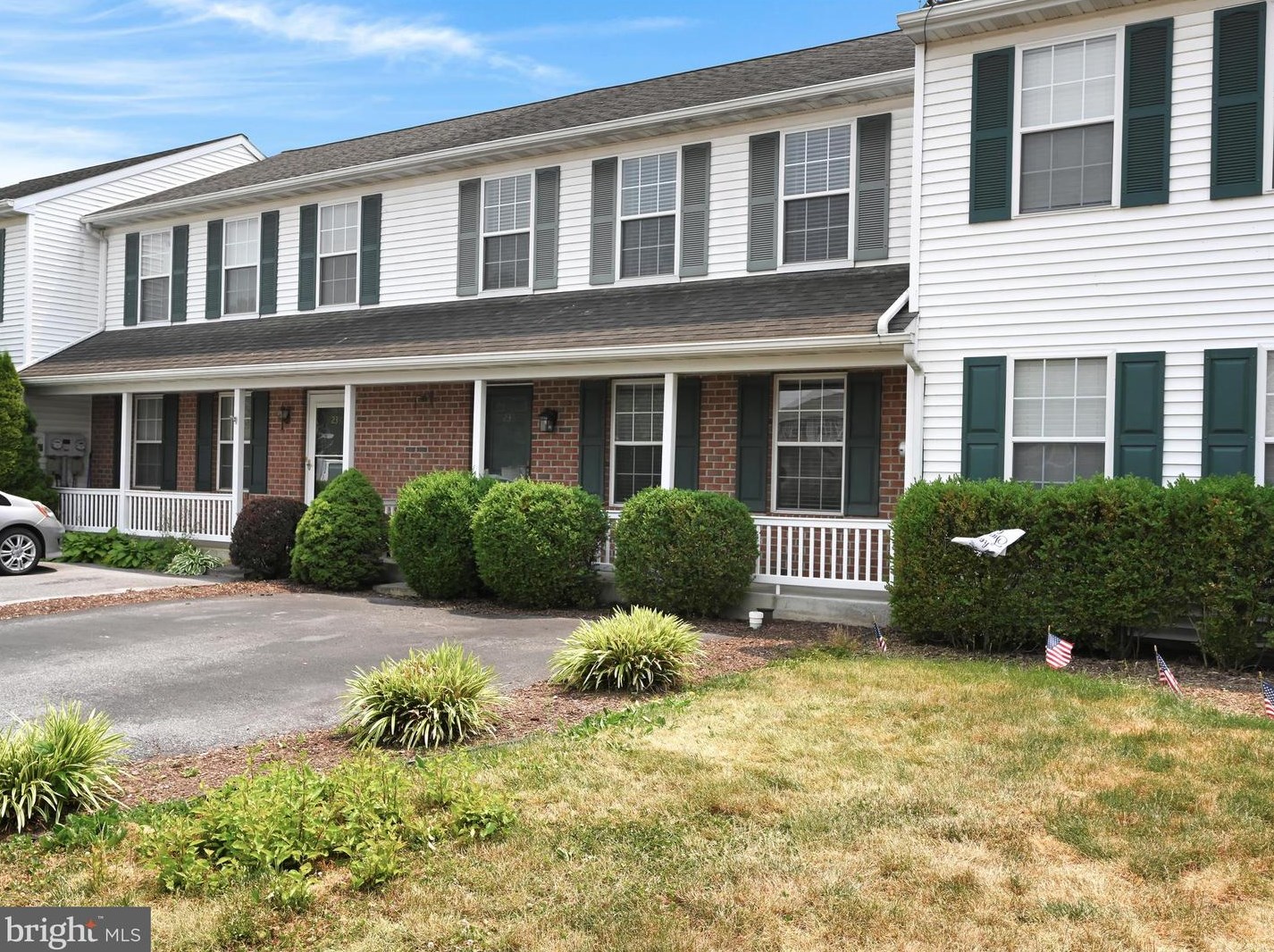 235 Chelmsford Dr, Marietta, PA 17547-9738