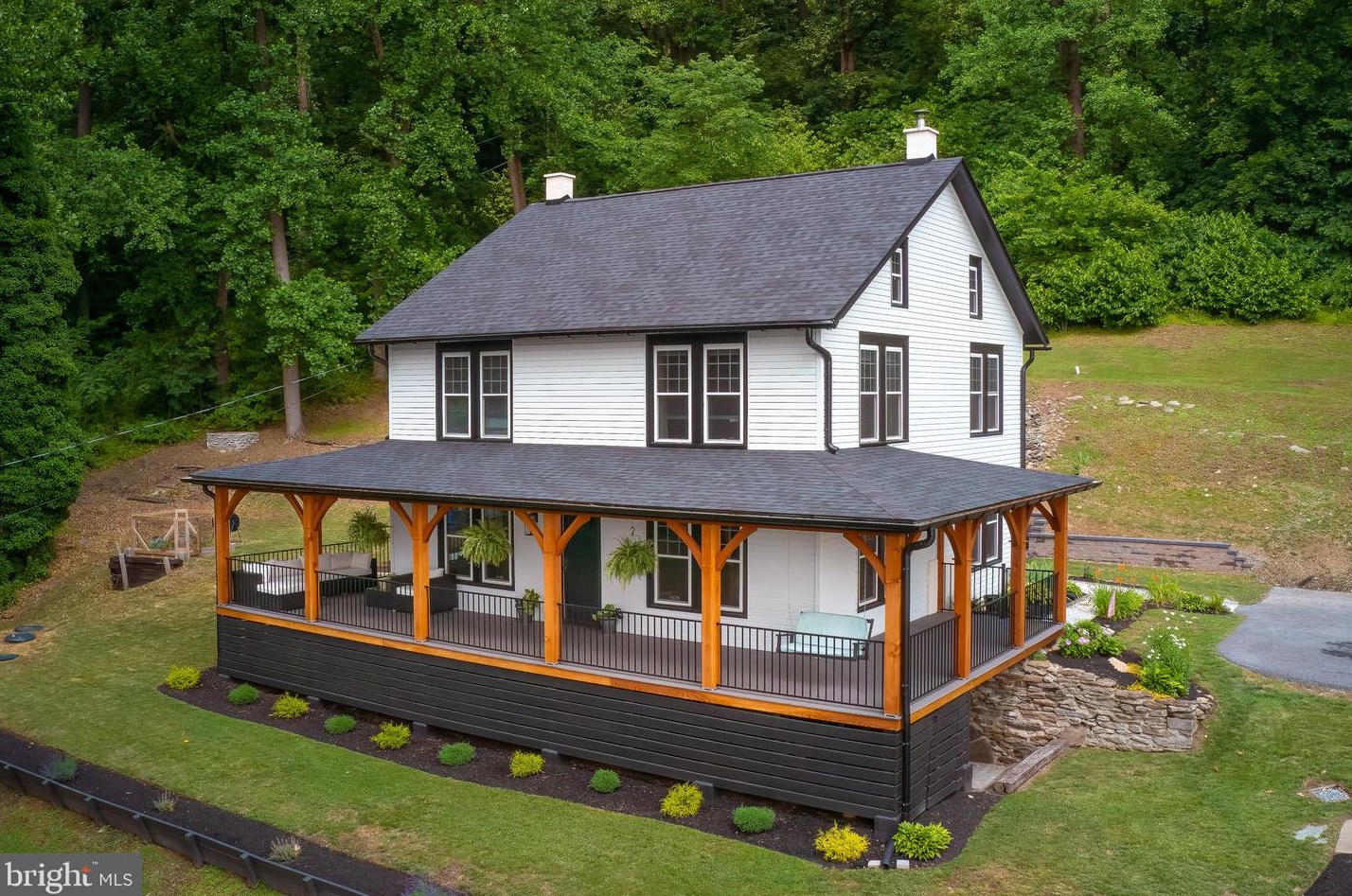 1428 River Hill Rd, Pequea, PA 17565