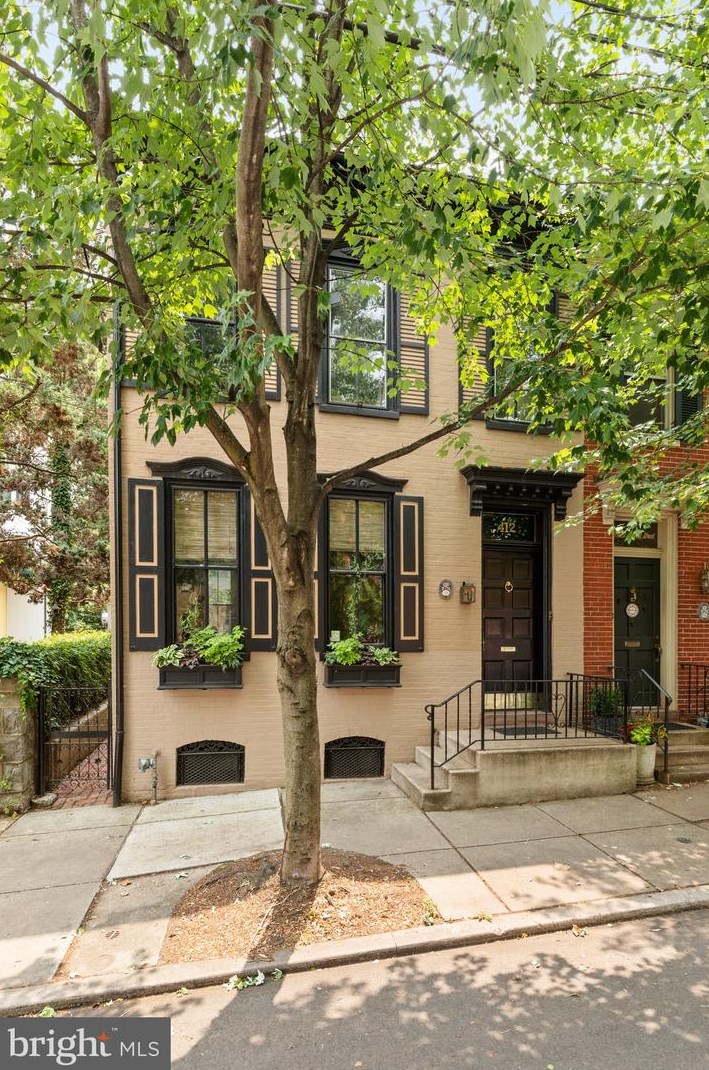 412 W Walnut St, Lancaster, PA 17603