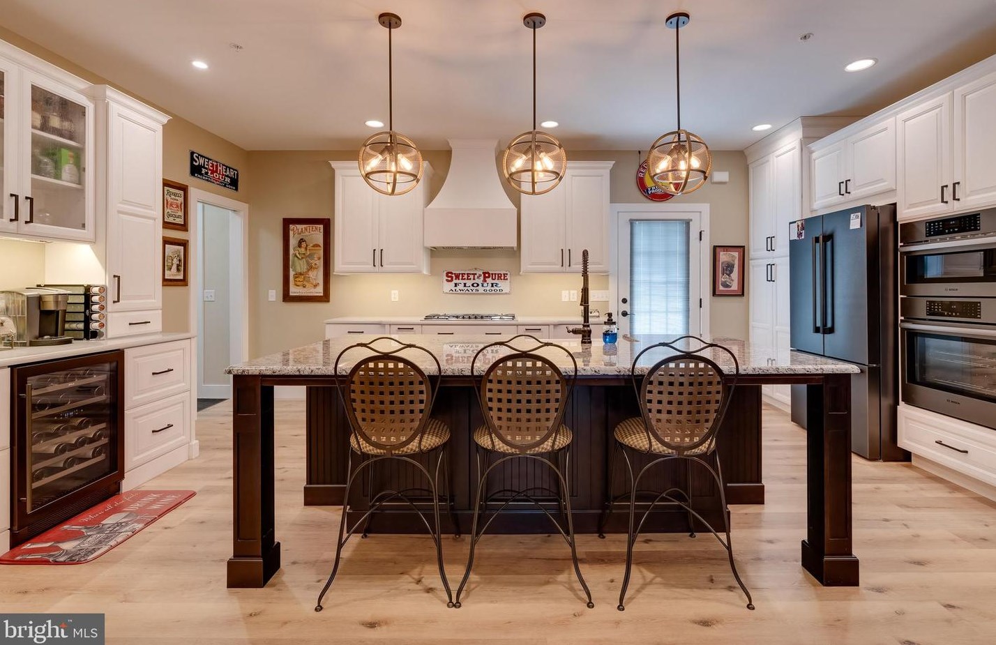 2577 Camas Ln, East Petersburg PA  17520-1435 exterior