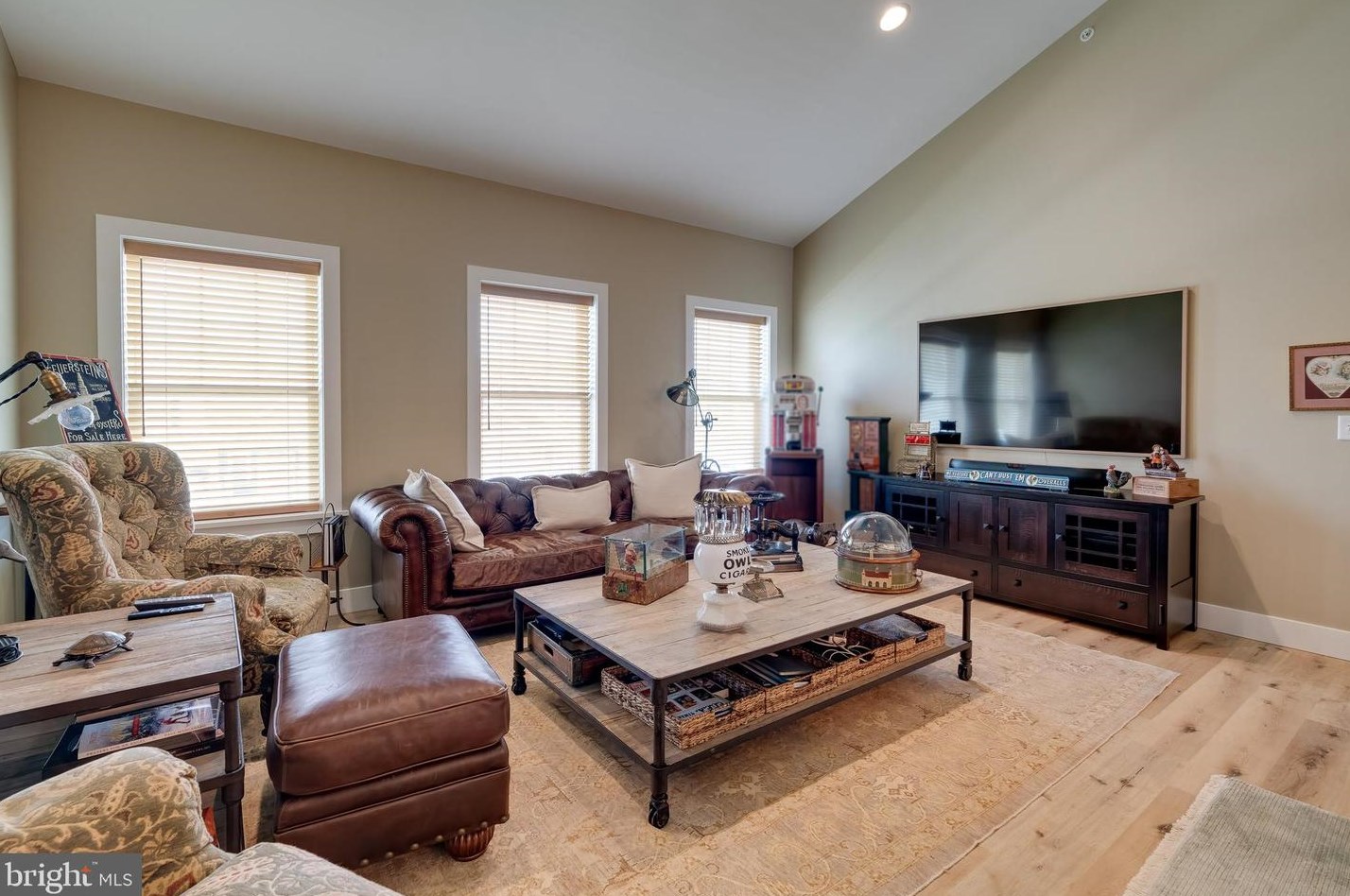 2577 Camas Ln, East Petersburg PA  17520-1435 exterior