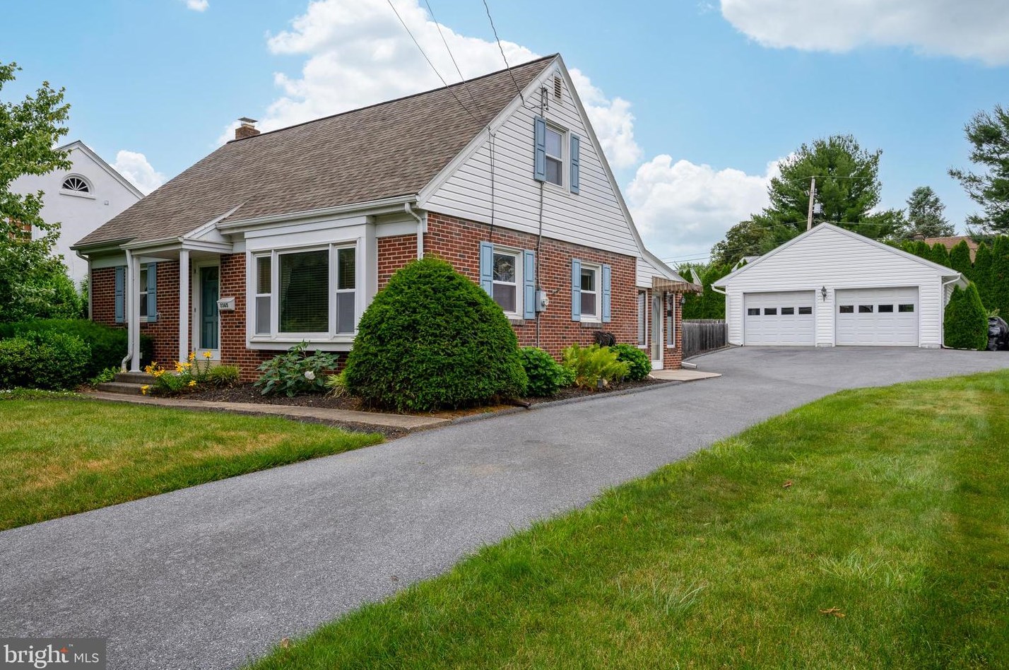 2365 State St, East Petersburg, PA 17520