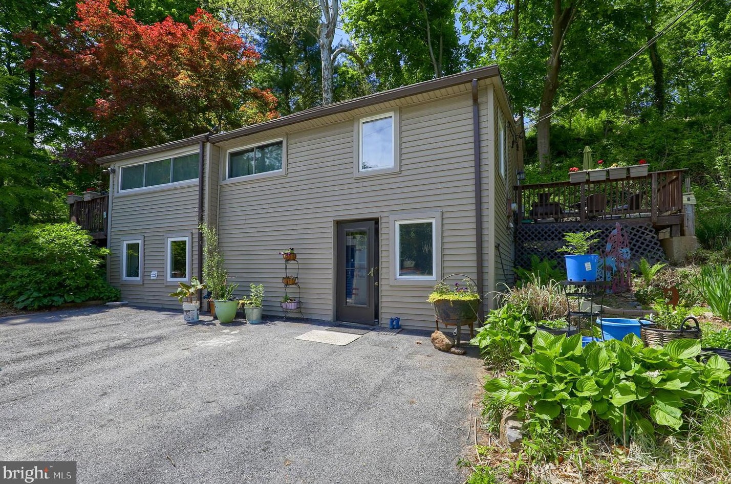 638 Sycamore Dr, Kinderhook, PA 17512