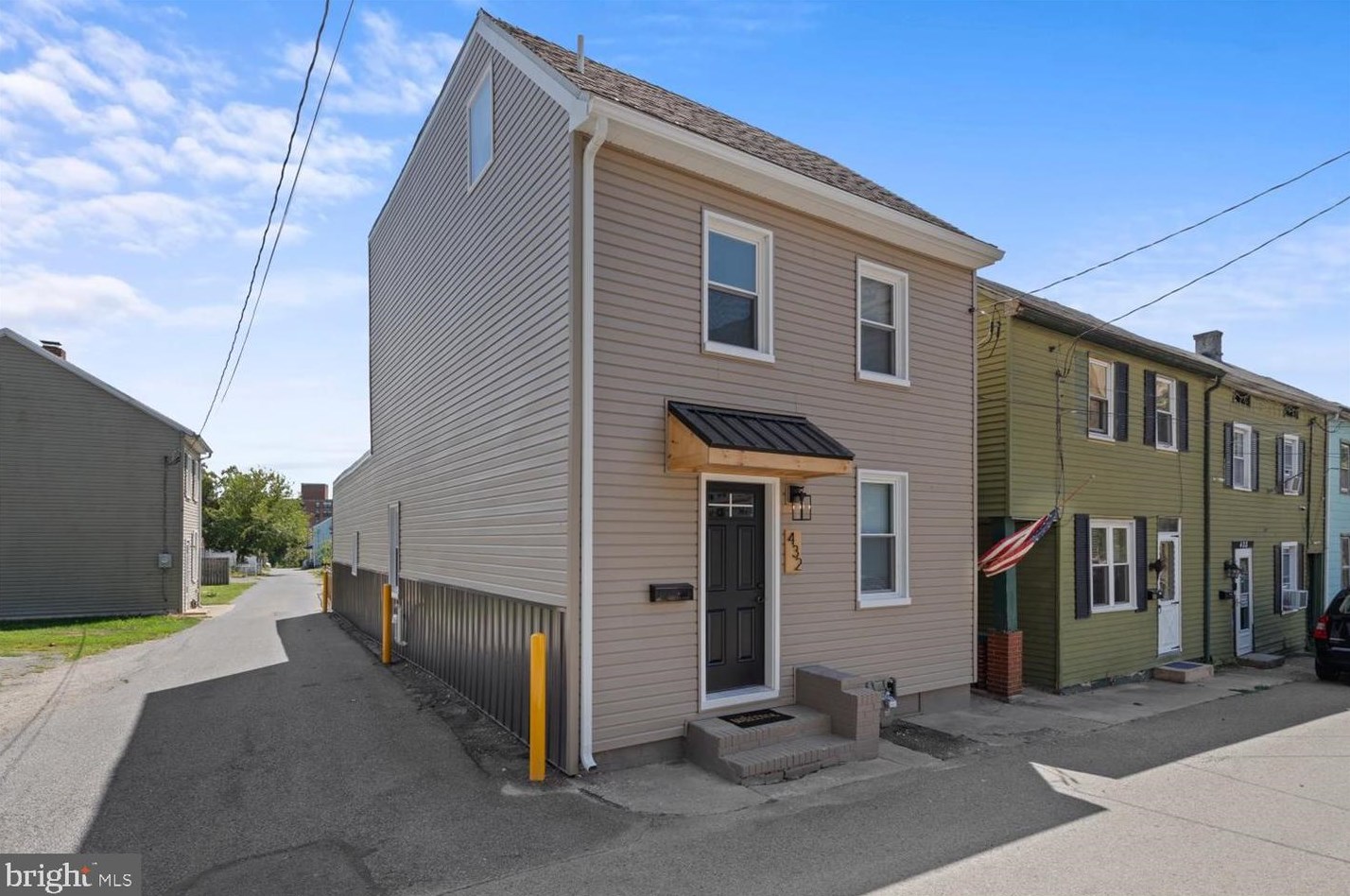 432 Avenue, Kinderhook, PA 17512-2202