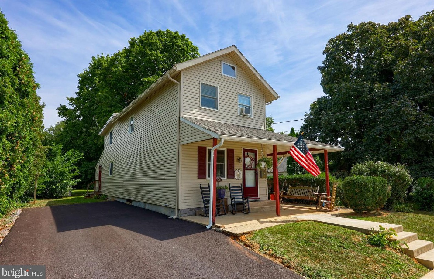 151 N Hazel St, Old Line, PA 17545