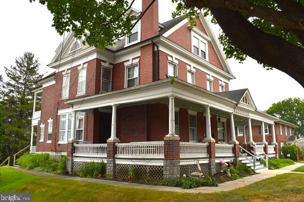 75 W Main St, Landisville, PA 17538