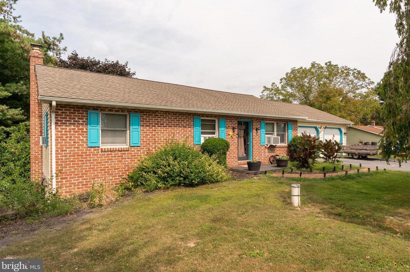 363 N Colebrook Rd, Old Line, PA 17545