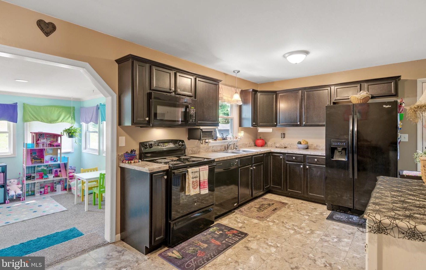 1164 Iron Bridge Rd, Kinderhook, PA 17512-9621