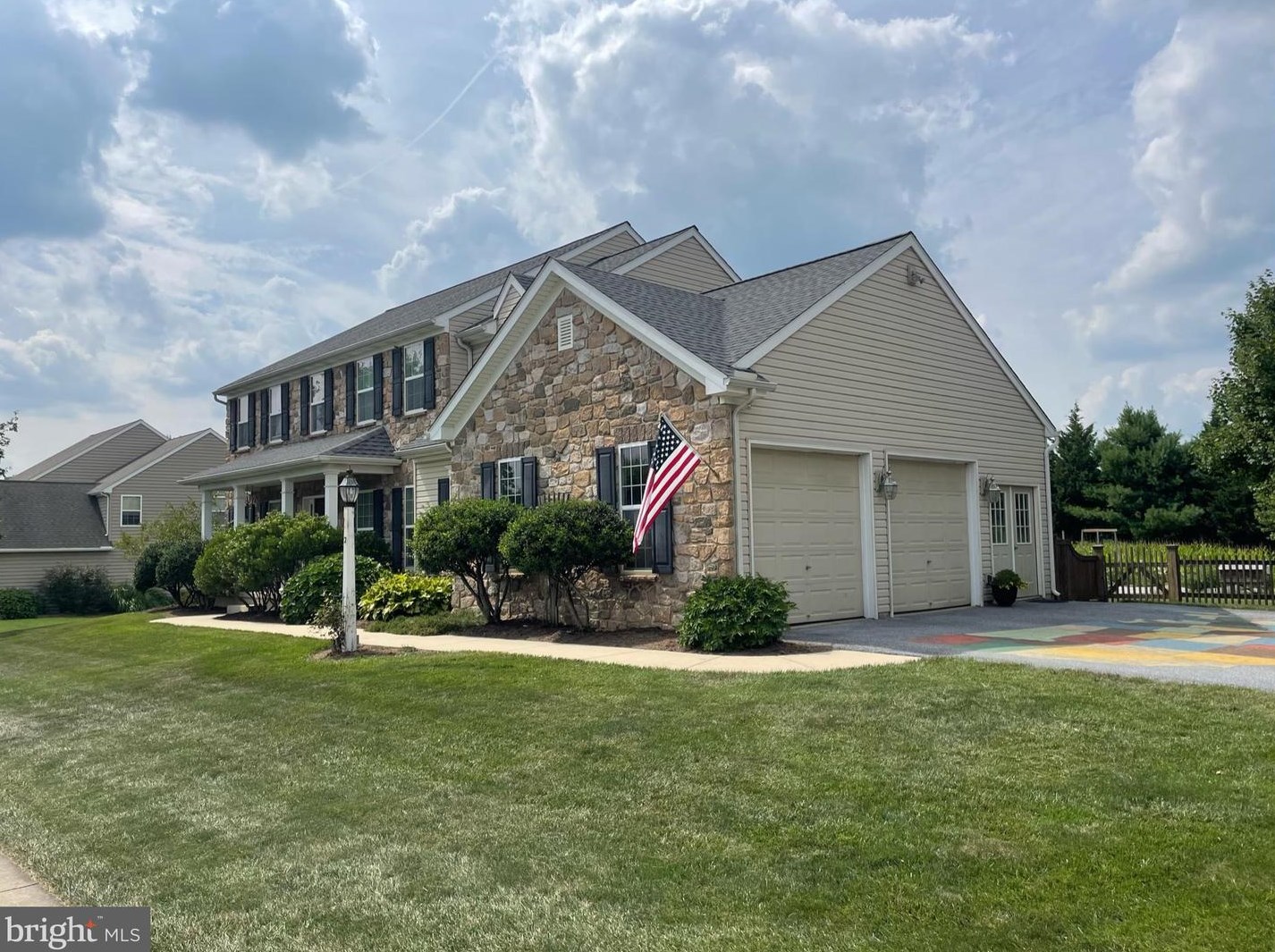 2 Miriam Ct, Edisonville, PA 17579-1035