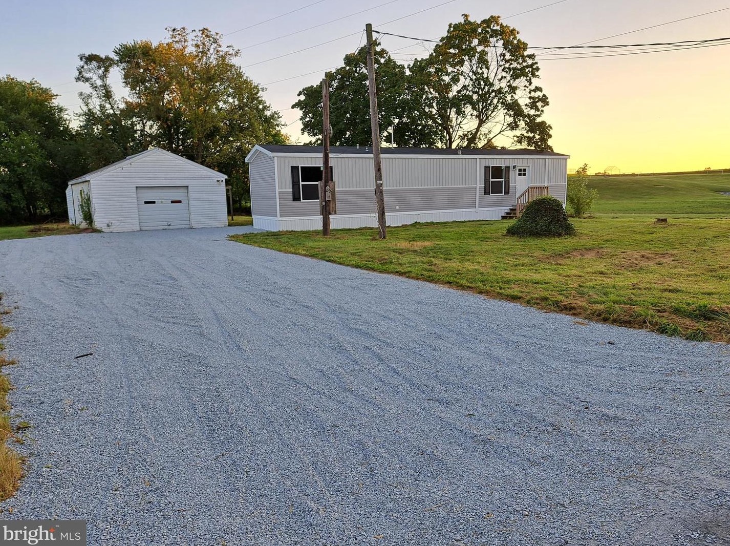 342 Frogtown Rd, Pequea, PA 17565