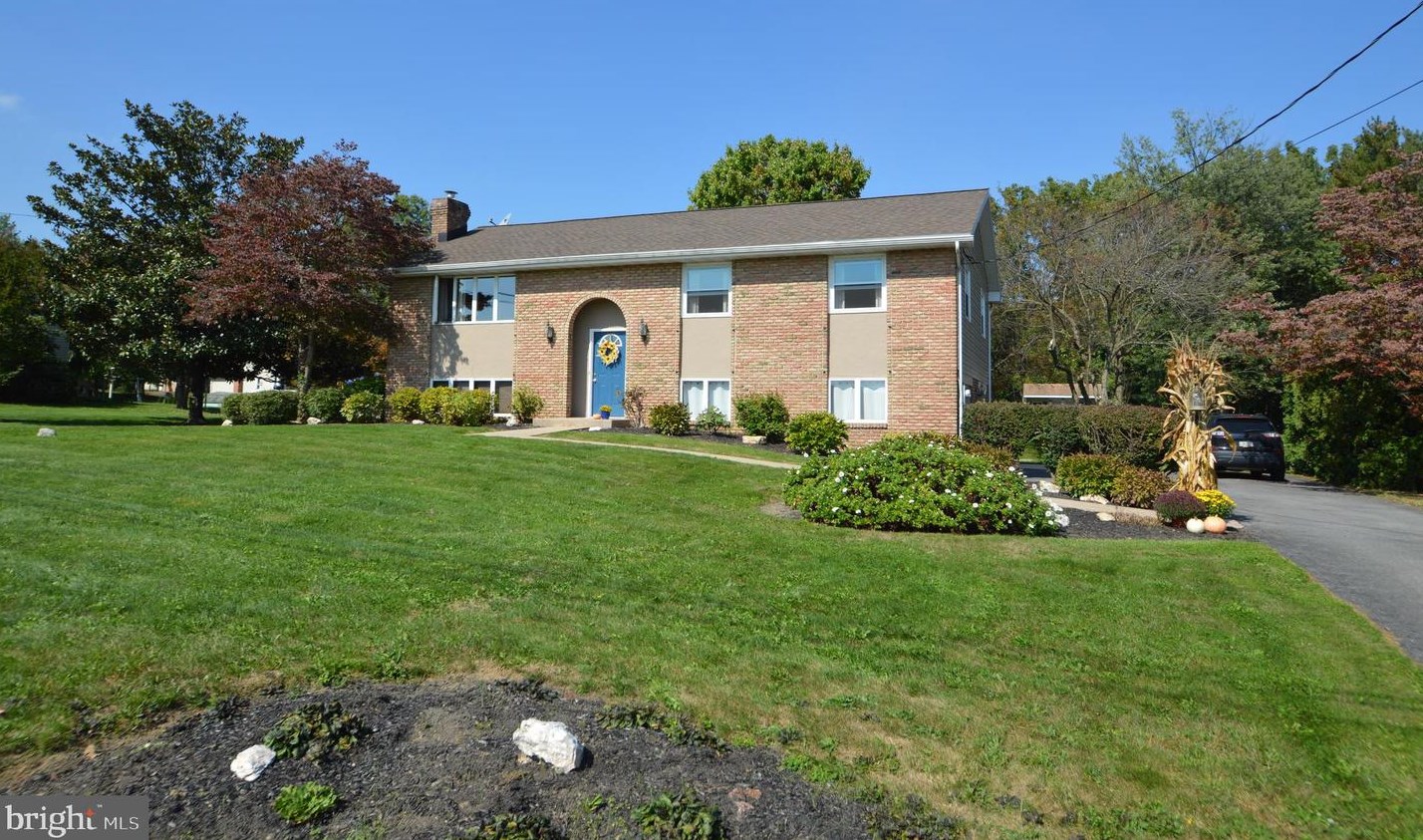 44 Fairland Rd, Old Line, PA 17545