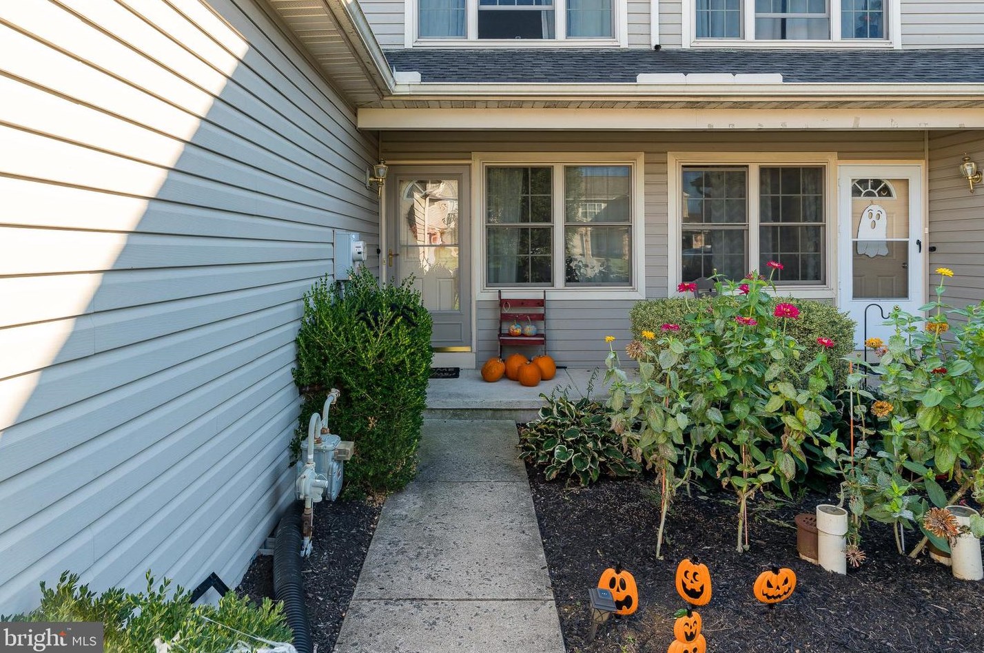 135 Nicole St, Marietta, PA 17547-9257