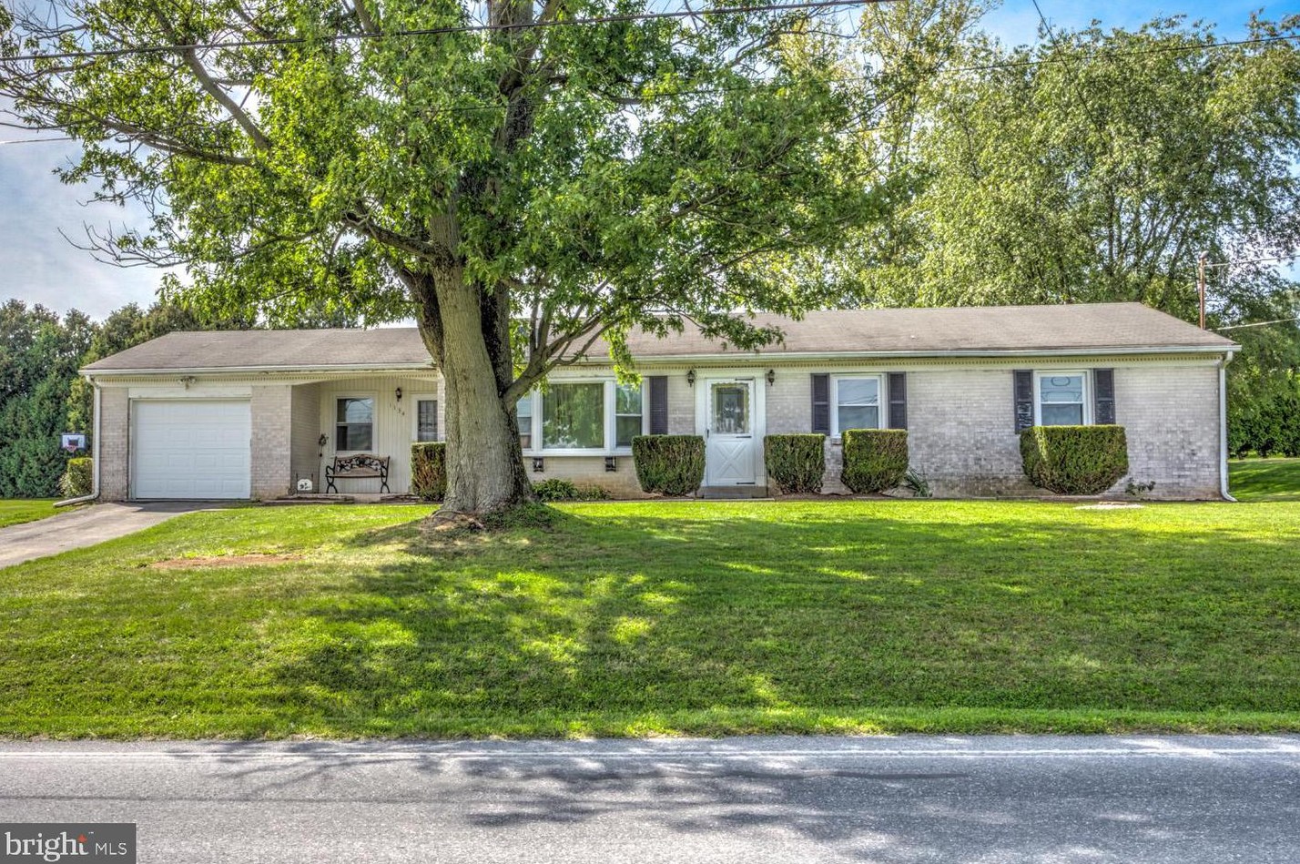 1134 Simmontown Rd, Gap, PA 17527