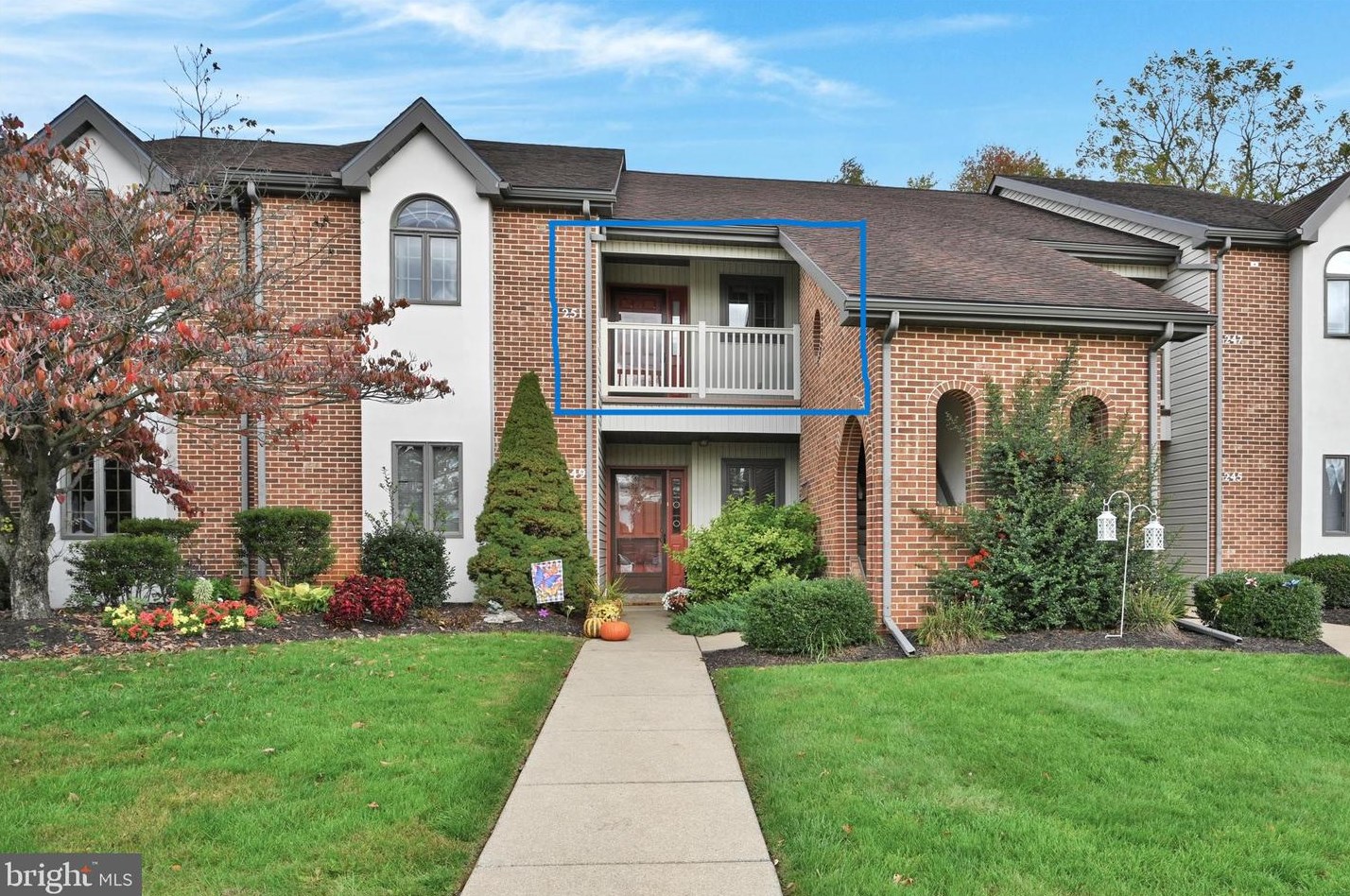 251 Black Oak Dr, Lancaster, PA 17602