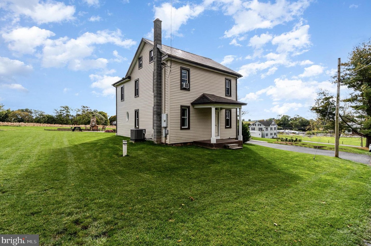 2386 Mountain Rd, Old Line, PA 17545