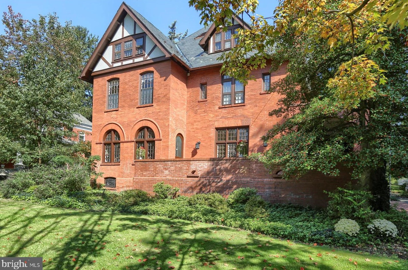 1021 Marietta Ave, Lancaster, PA 17603
