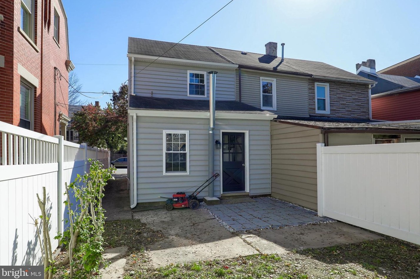 339 Cherry St, Kinderhook PA  17512-1418 exterior
