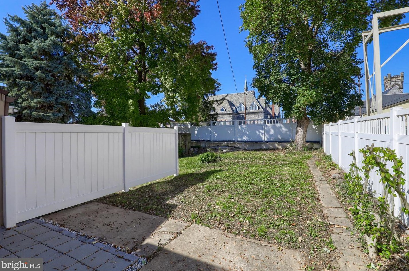339 Cherry St, Kinderhook PA  17512-1418 exterior
