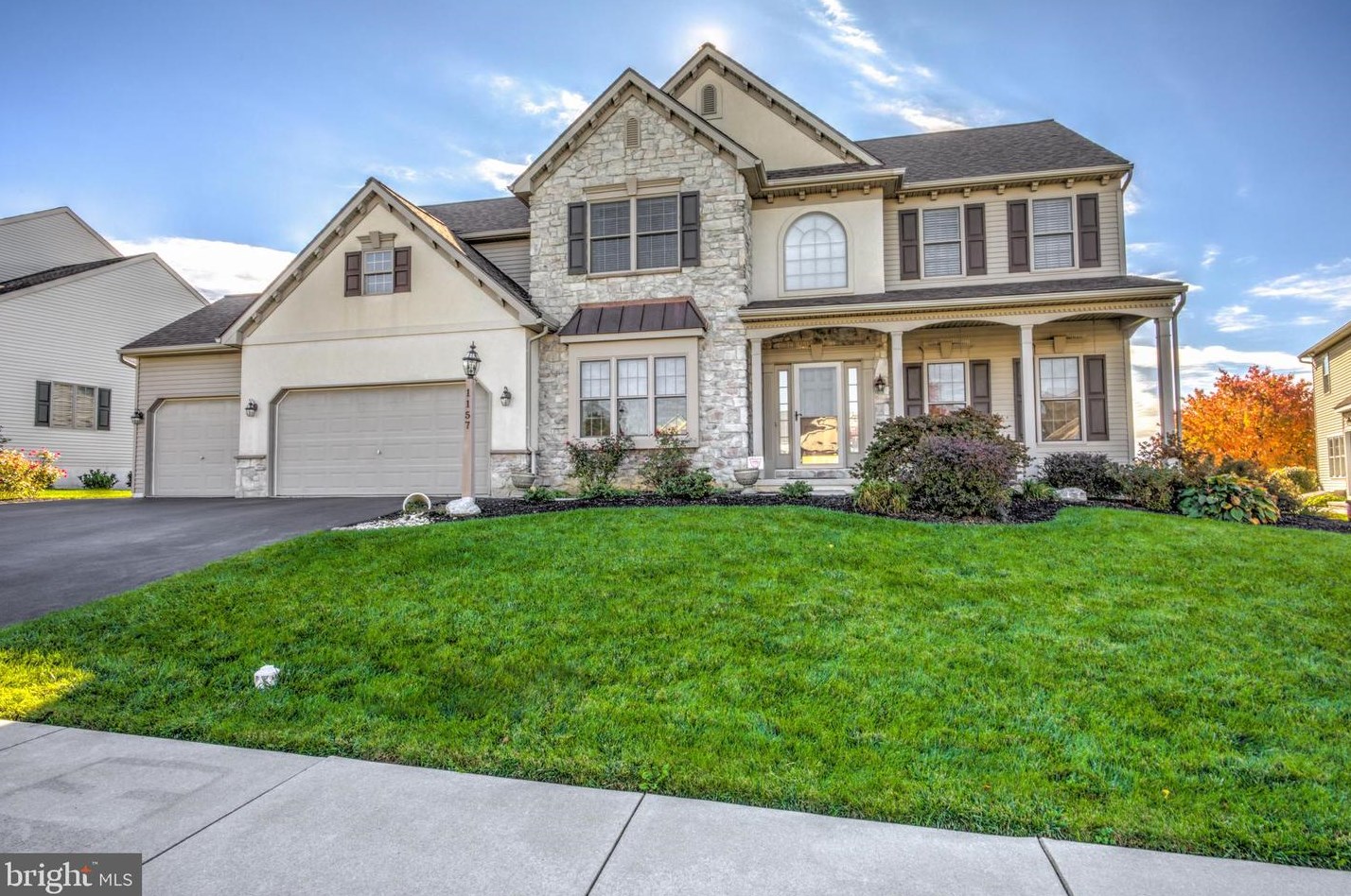 1157 Dawn Ave, Ephrata, PA 17522