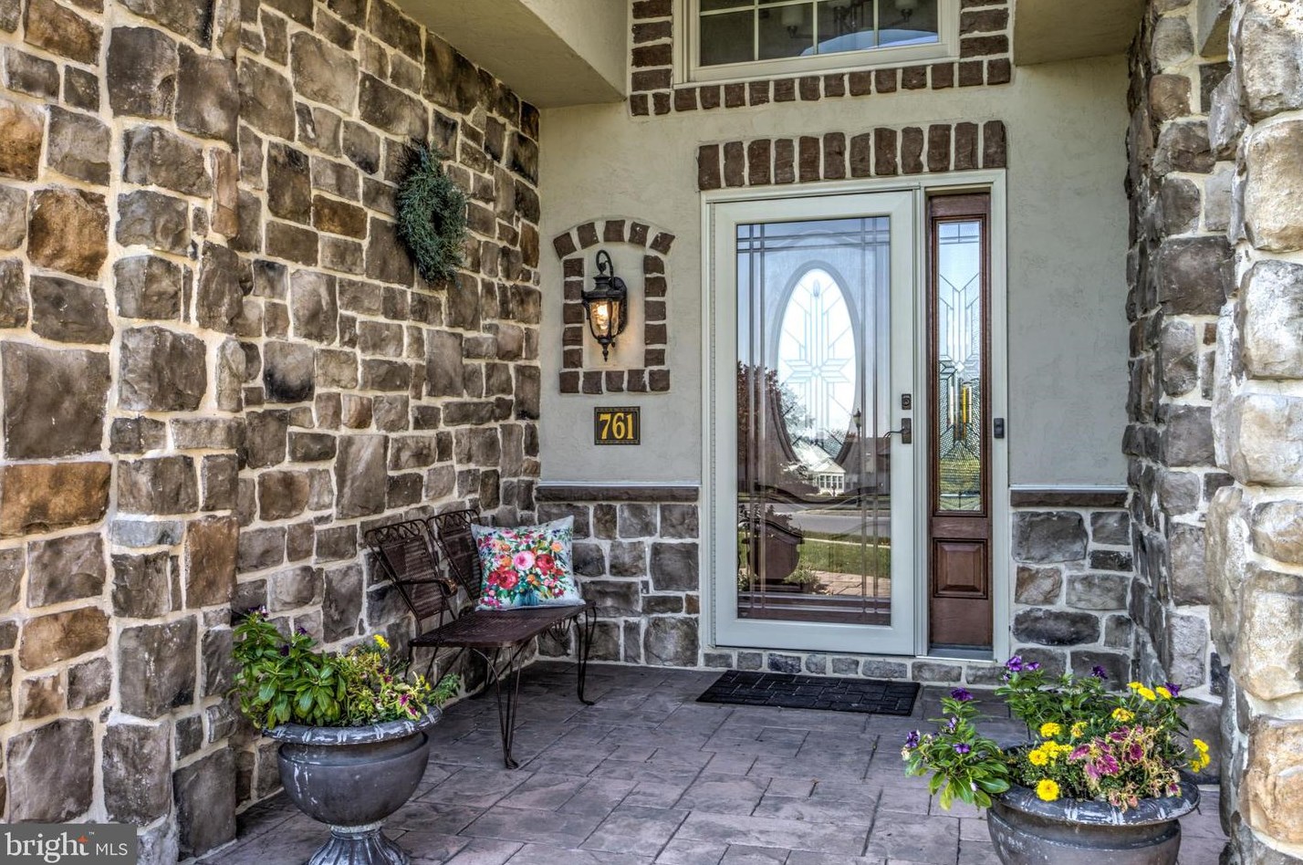 761 Heather Rdg, Old Line PA  17545-8552 exterior