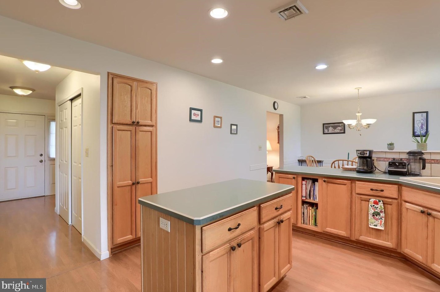194 Northridge Dr, Landisville PA  17538-1911 exterior