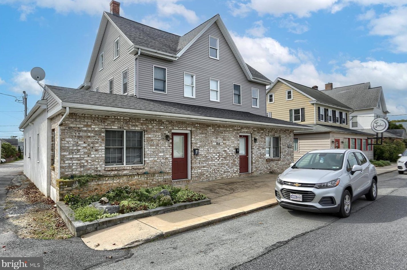 184 W Main St, Landisville, PA 17538
