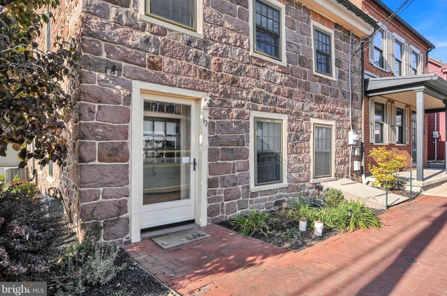 13 S Reamstown Rd, Schoeneck, PA 17578